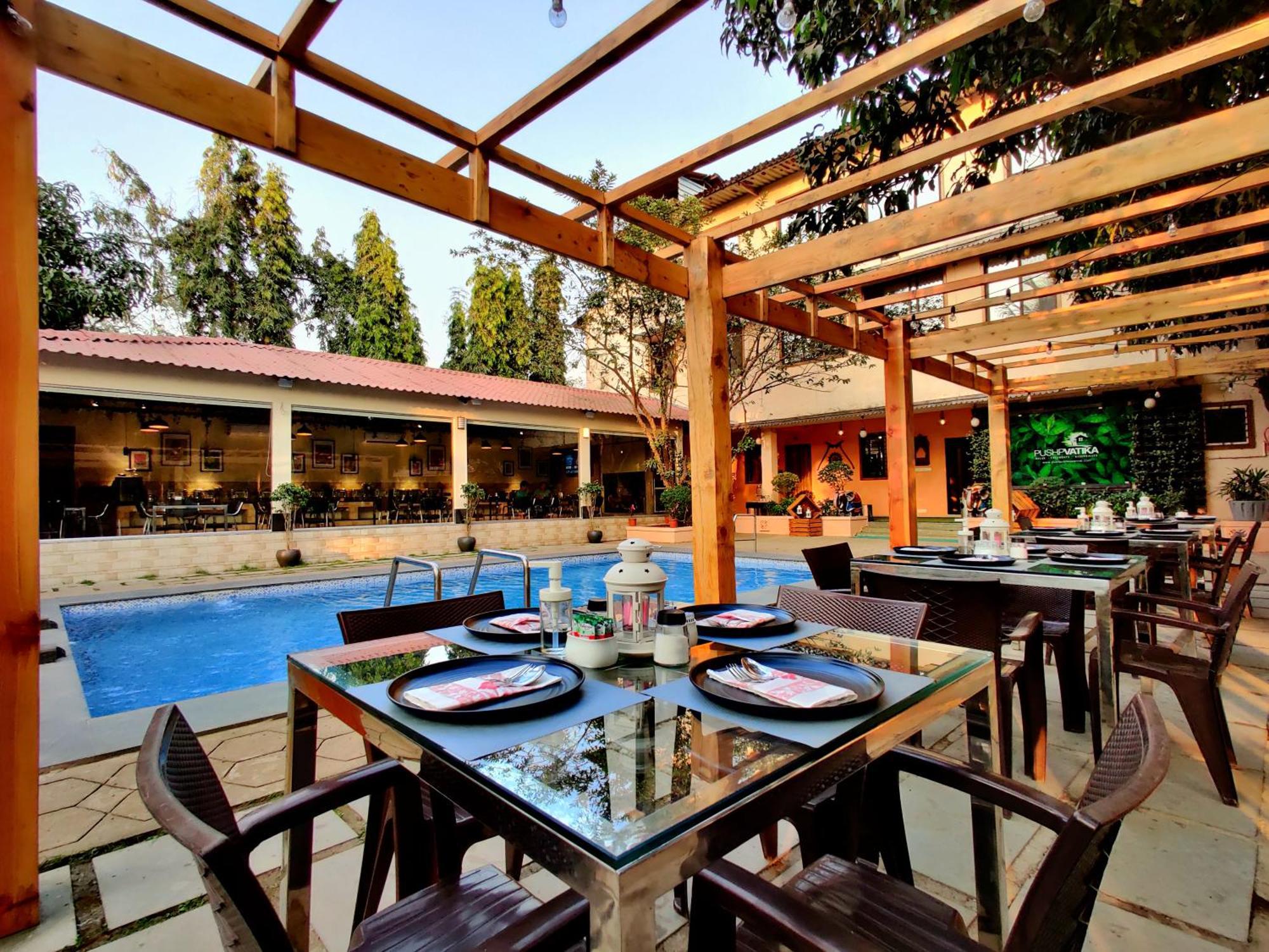 Pushp Vatika Resort & Lawns Navi Mumbai Extérieur photo